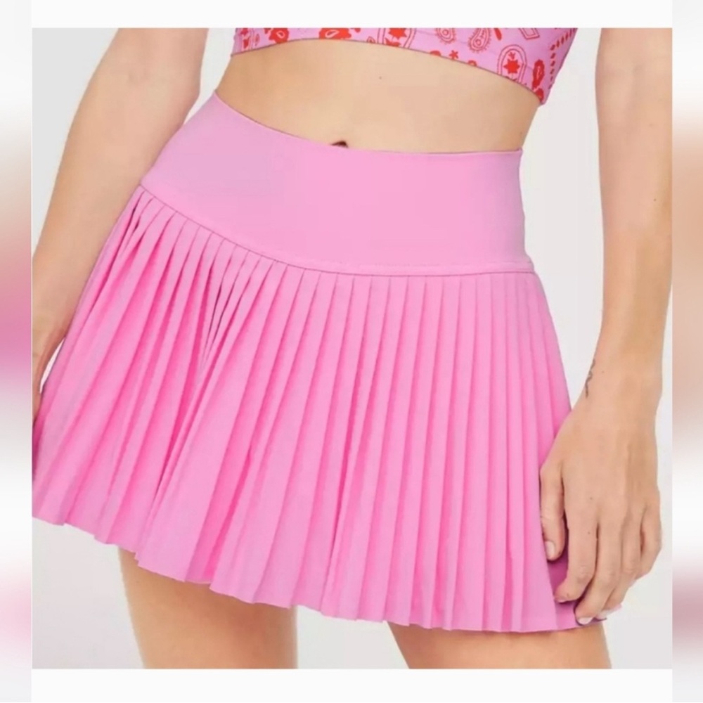AERIE Keep It Cool Pleated Athletic Skort In Baby Pink Size Medium